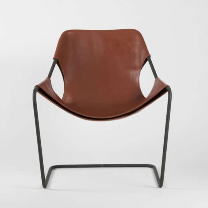 Fauteuil en acier carbone phosphaté et cuir pleine fleur PAULISTANO