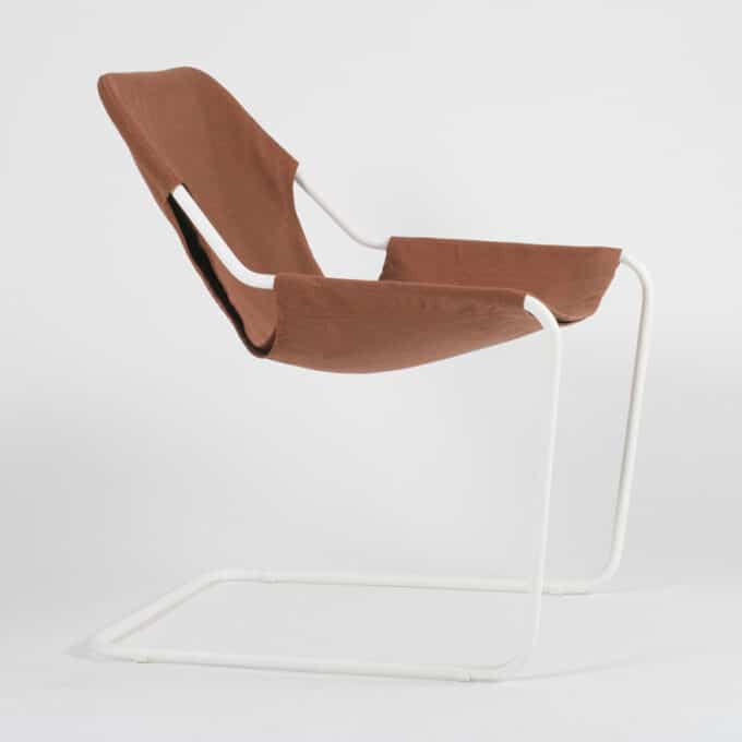 Fauteuil en acier époxy blanc et toile en Sunbrella PAULISTANO