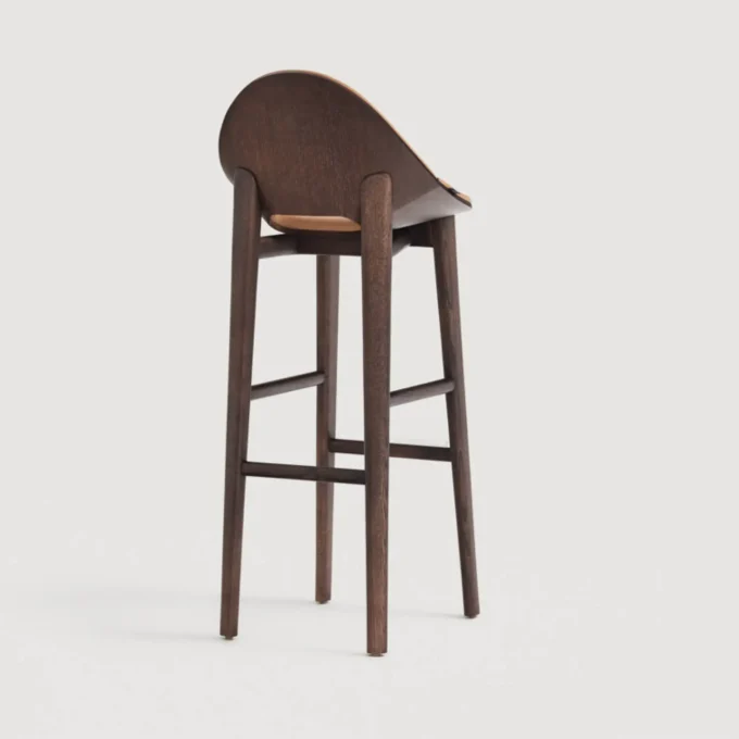 Tabouret en frêne teinté brun et cuir Capdell LEIZU 2419WP