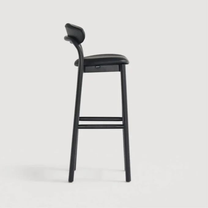 Tabouret en bois de frêne massif et cuir Capdell CECILE 2349T