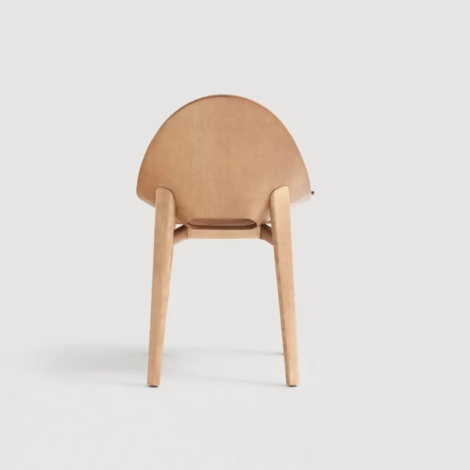 Chaise en bois de frêne et cuir Capdell LEIZU 2411WP