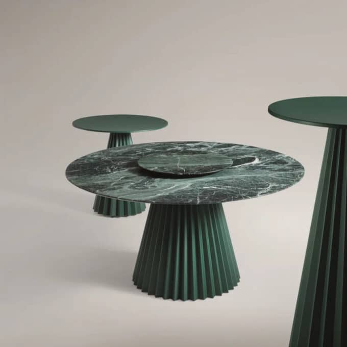 Table ronde en métal et plateau en marbre Midj PLISSÉ