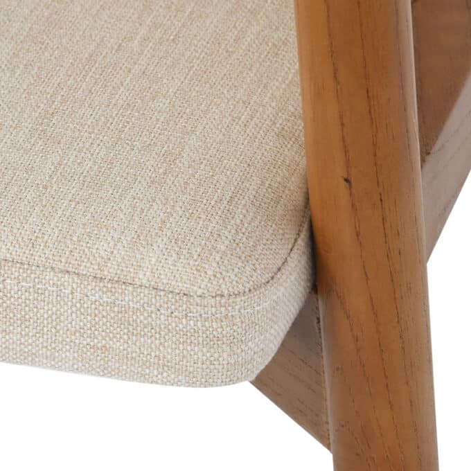 Chaise en orme massif teinté miel rotin clair et assise en tissu beige ALCUDIA