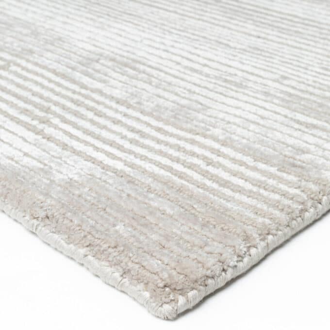 Tapis RAY Argent par Ligne Pure