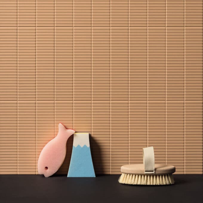 Carrelage mural uni RELIEVE QZ UNO Strip Terra 5 × 20 cm