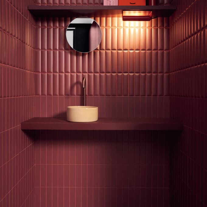 Carrelage mural effet matelassé RELIEVE QZ UNO Dune Bordeaux 5 × 20 cm