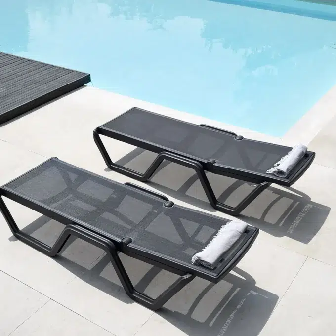 Lot de 2 bains de soleil inclinables et empilables en technopolymère et toile SCBS1