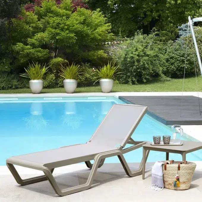 Lot de 2 bains de soleil inclinables et empilables en technopolymère et toile SCBS1