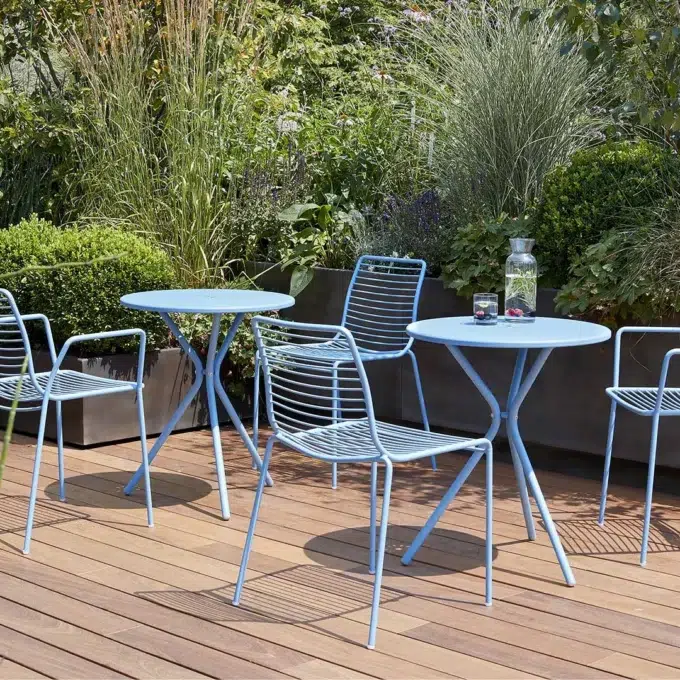 Lot de 4 chaises extérieures empilables avec accoudoirs en acier zingué peint SCCO1