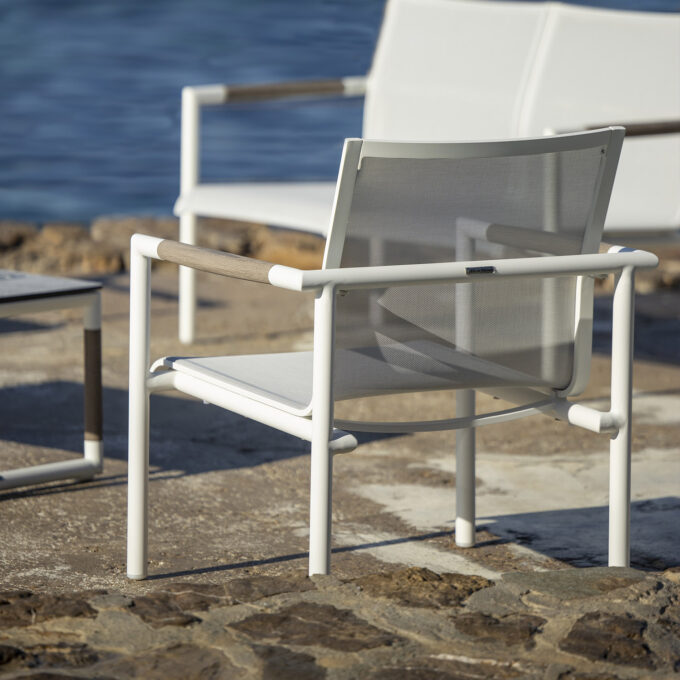 Fauteuil de jardin en aluminium blanc et teck Duratek® – Collection Bastingage