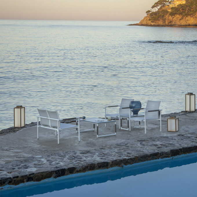 Fauteuil de jardin en aluminium blanc et teck Duratek® – Collection Bastingage