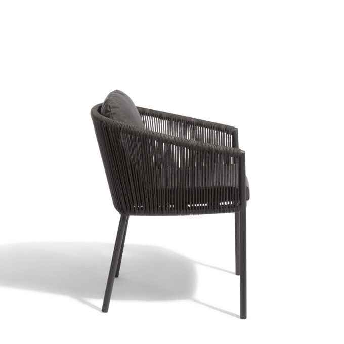 Lot de 2 fauteuils de repas extérieurs Omer – Aluminium lava & corde graphite – Diphano