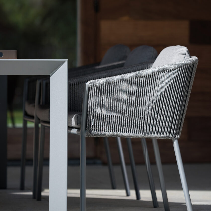 Lot de 2 fauteuils de repas extérieurs Omer – Aluminium lava & corde graphite – Diphano – Image 5