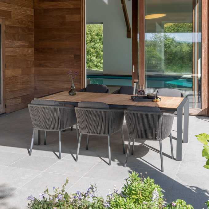 Lot de 2 fauteuils de repas extérieurs Omer – Aluminium lava & corde graphite – Diphano