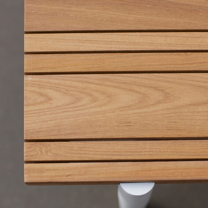 Table basse extérieure en teck et aluminium blanc – Switch Fabric – Diphano